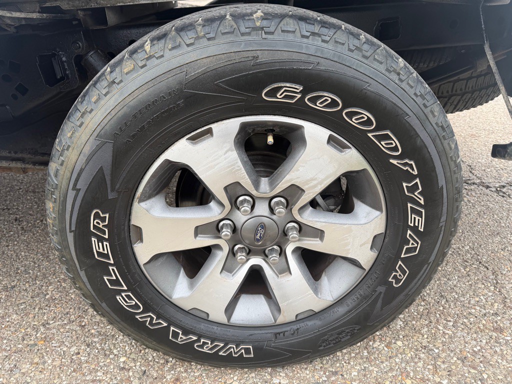 2013 Ford F-150 Image 17