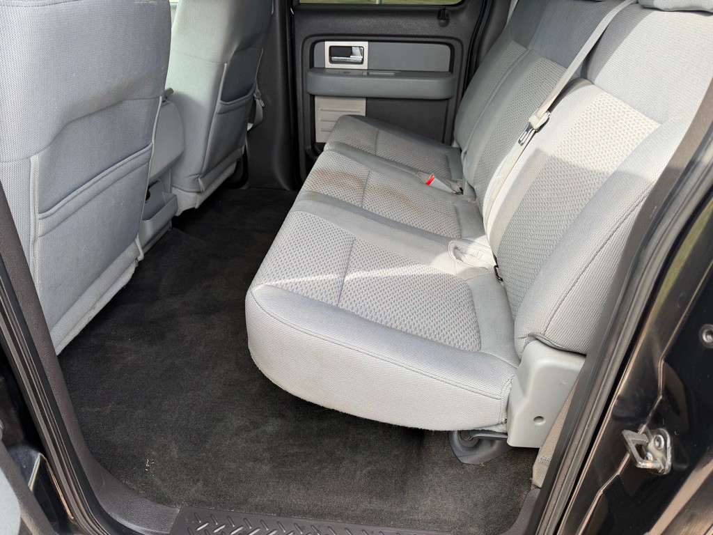 2011 Ford F-150 Image 12