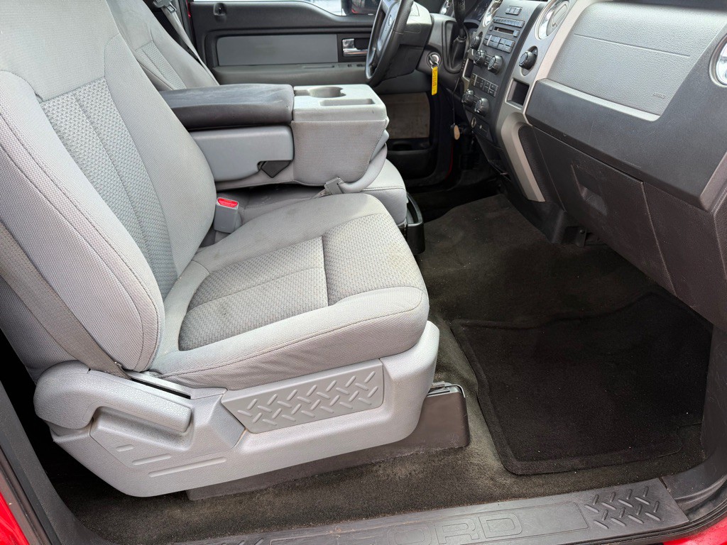 2012 Ford F-150 Image 11