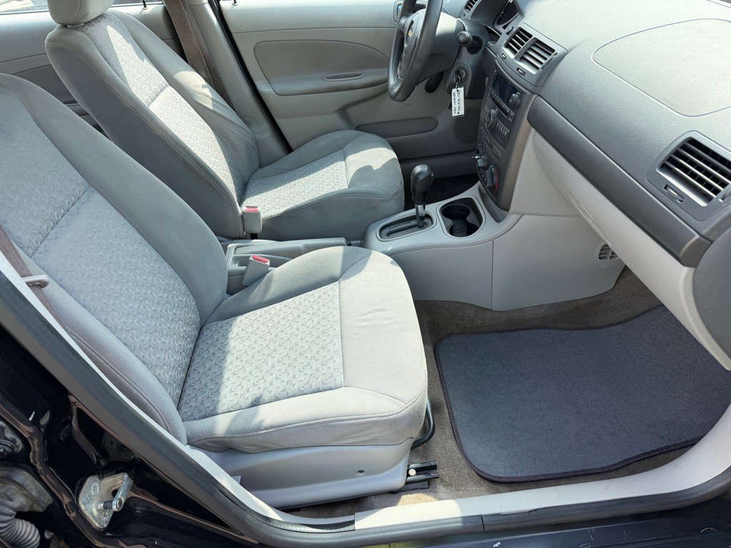 2007 Chevrolet Cobalt Image 11
