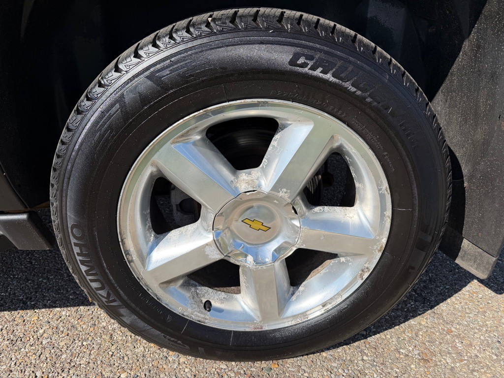 2008 Chevrolet Avalanche Image 17