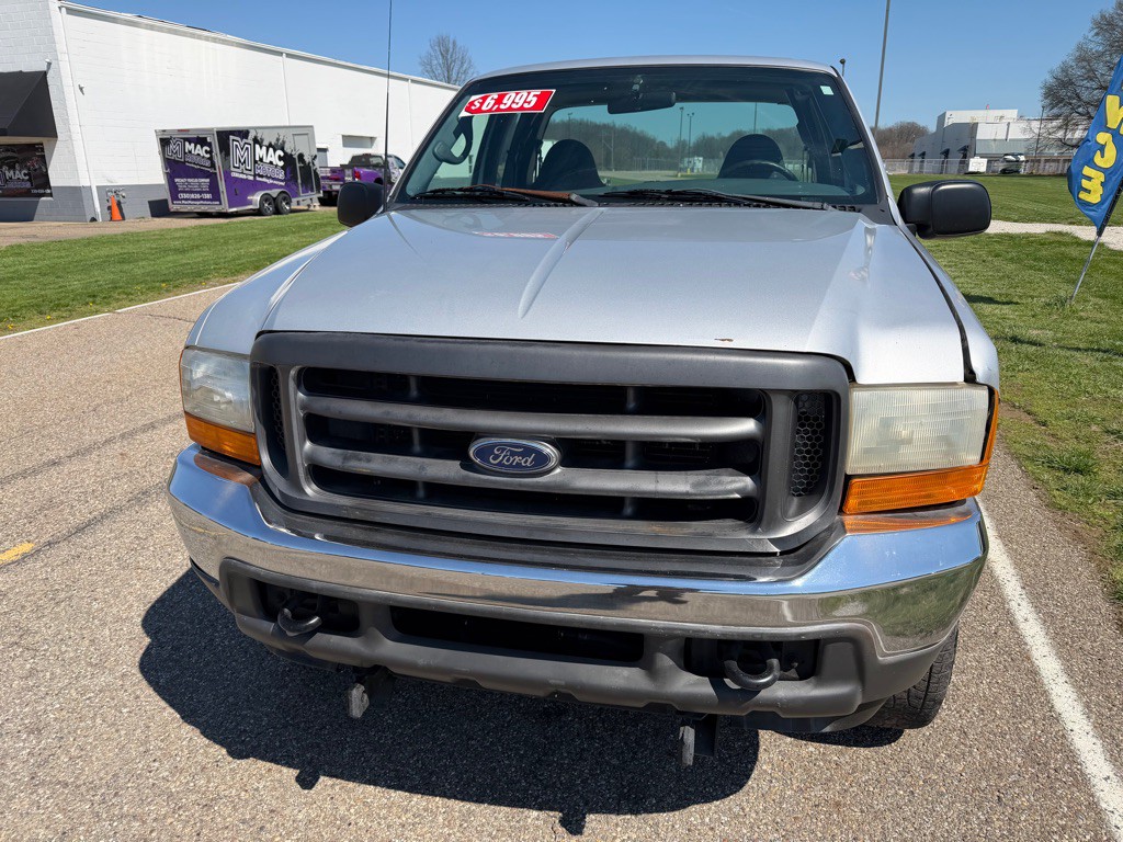 2001 Ford F-250 Image 4