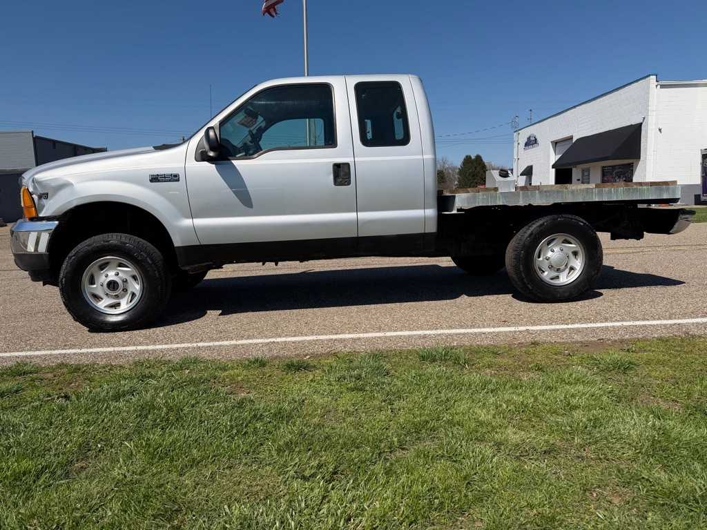 2001 Ford F-250 Image 8