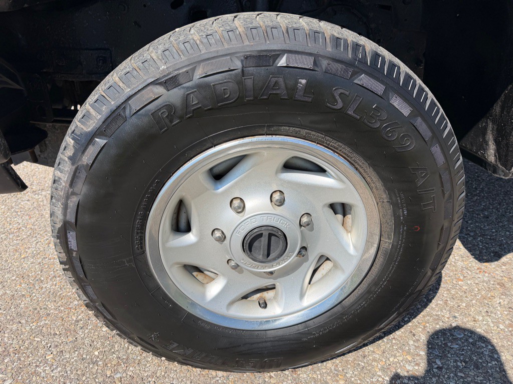 2001 Ford F-250 Image 16