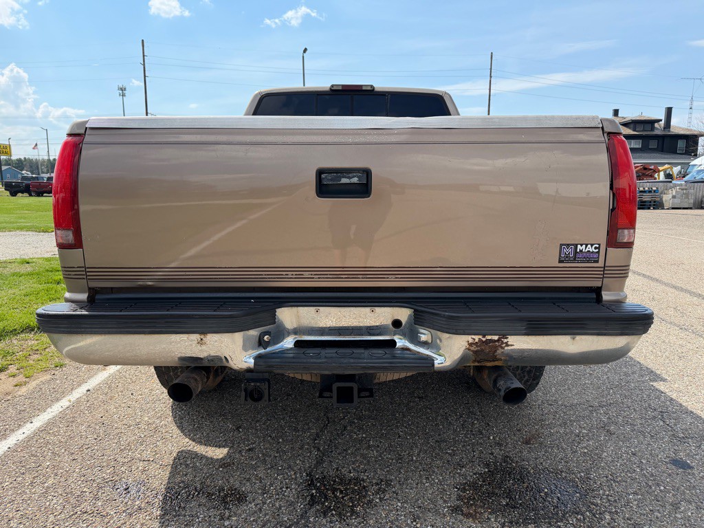 1996 Chevrolet C/K Image 14