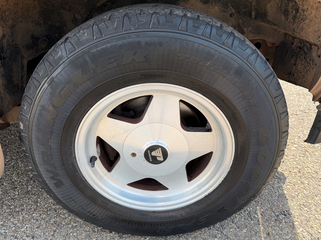 1996 Chevrolet C/K Image 15