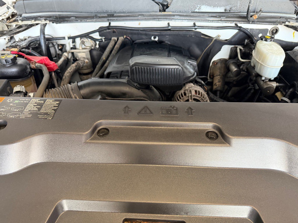 2011 GMC Sierra 2500 Image 5