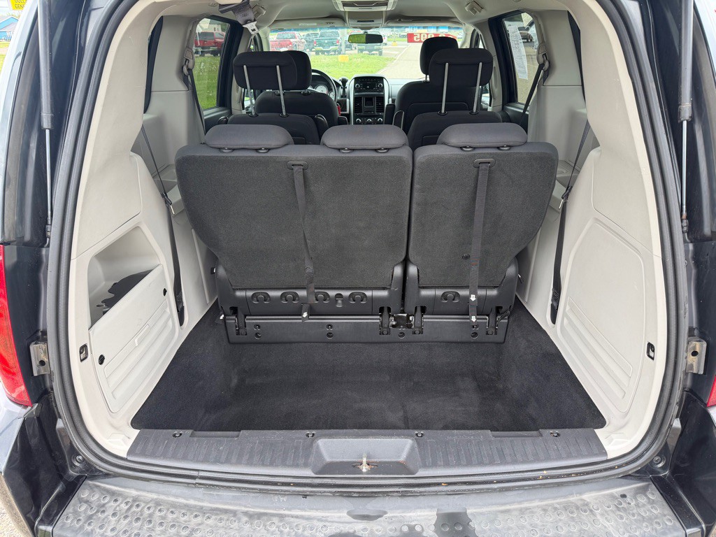 2010 Dodge Grand Caravan Image 13