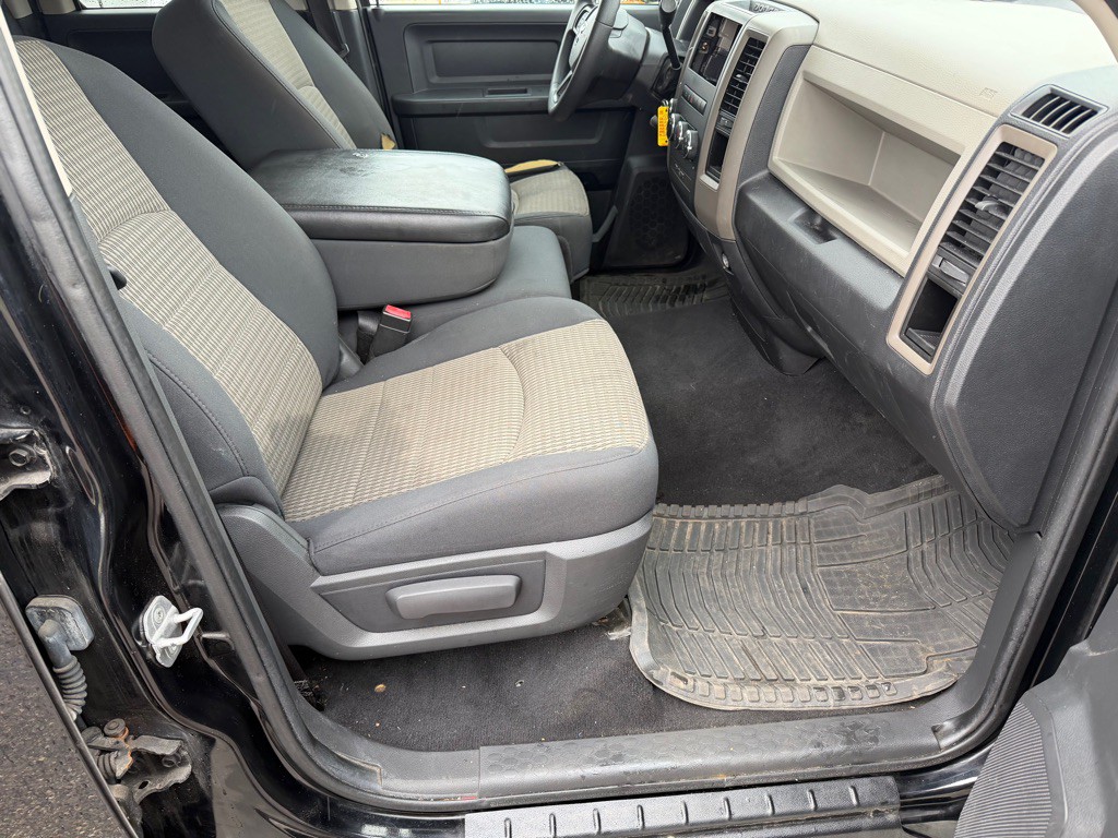 2012 Dodge Ram 1500 Image 11
