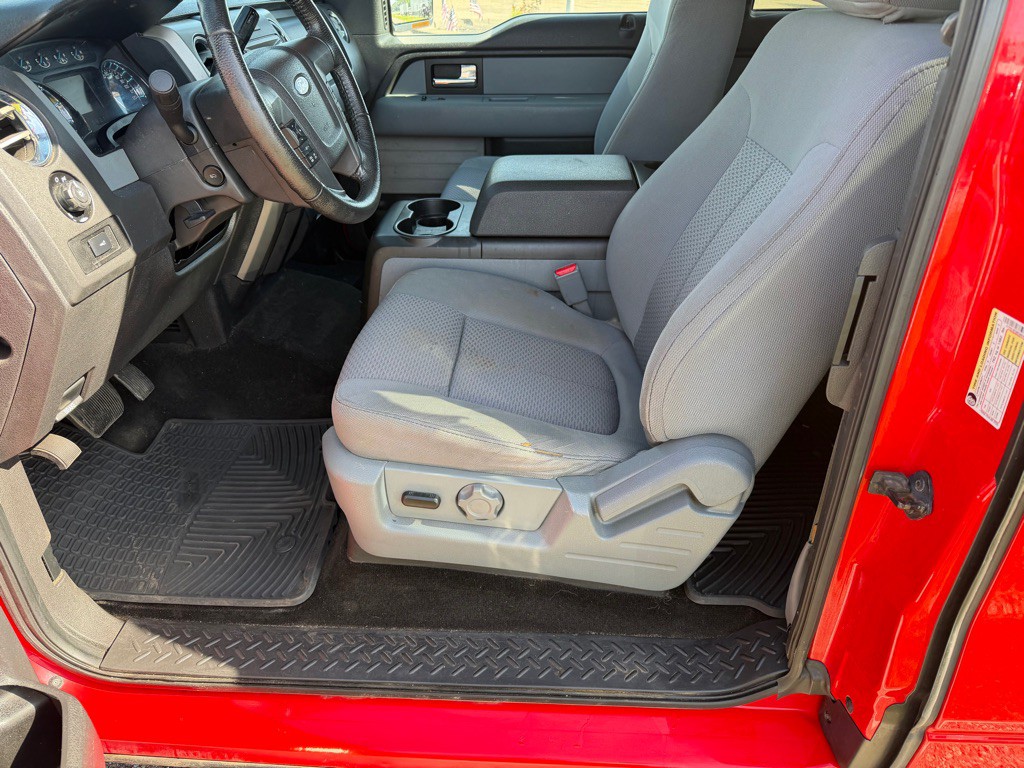 2013 Ford F-150 Image 9