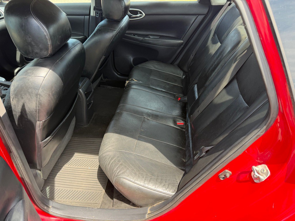 2015 Nissan Sentra Image 11