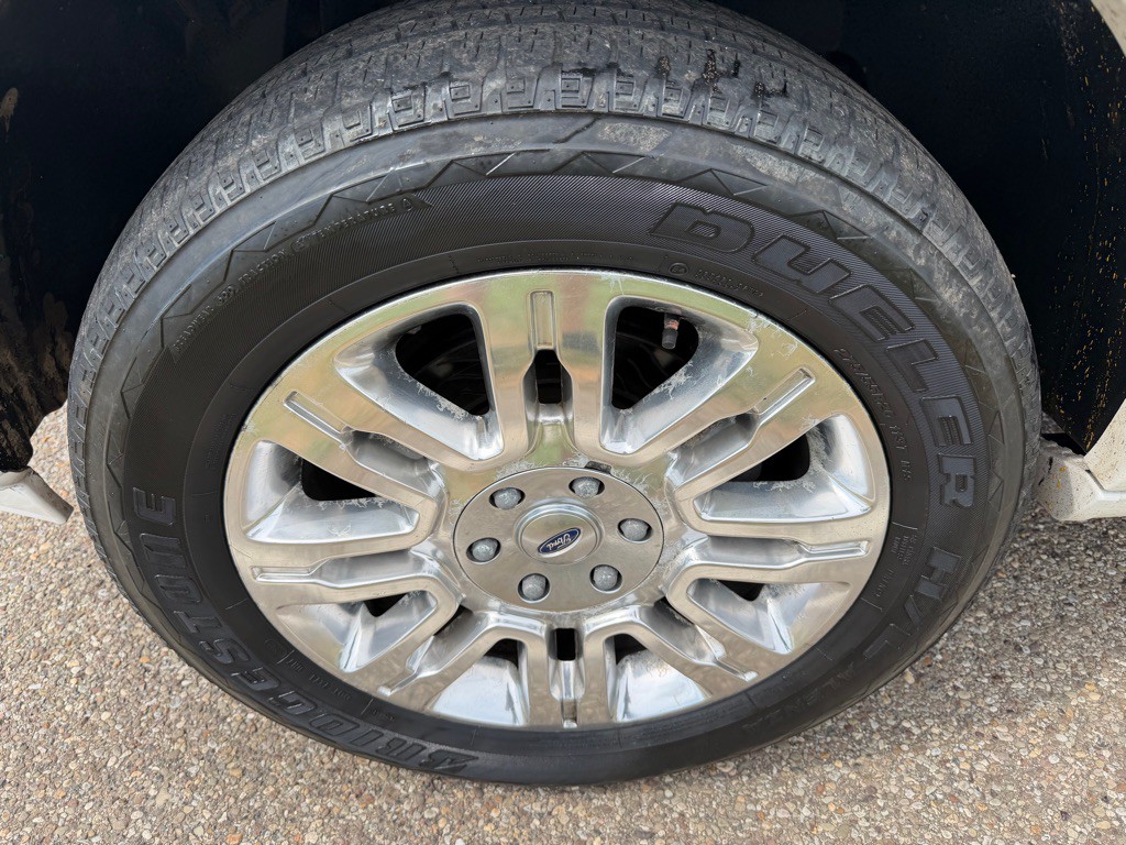 2011 Ford Expedition Image 18