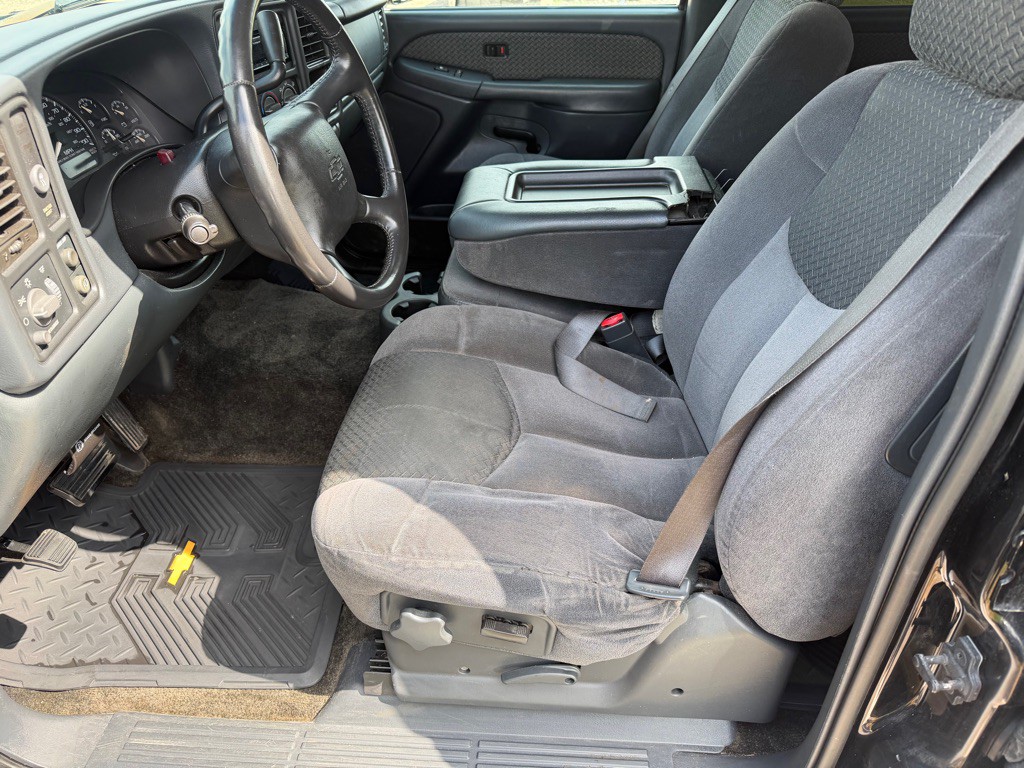 2002 Chevrolet Avalanche Image 9