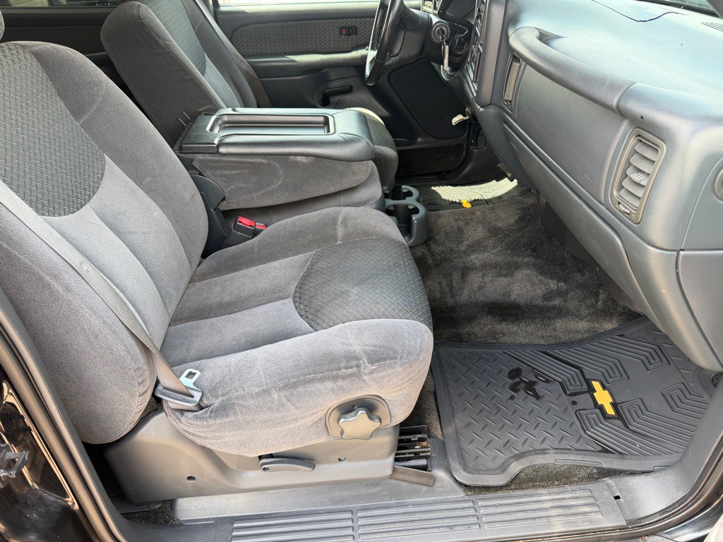 2002 Chevrolet Avalanche Image 11