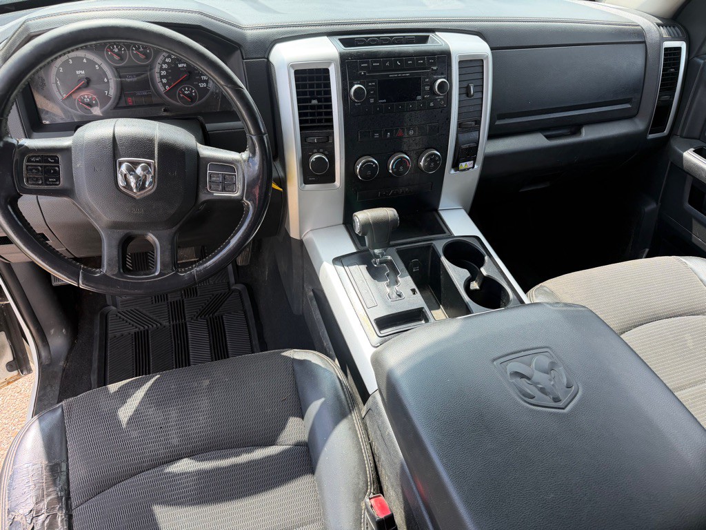 2012 Dodge Ram 1500 Image 11