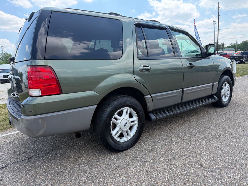 2003 Ford Expedition Image 6