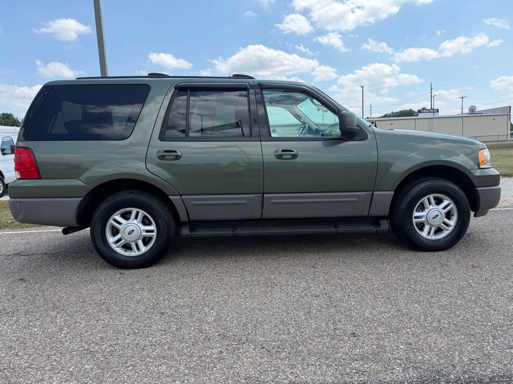 2003 Ford Expedition Image 22