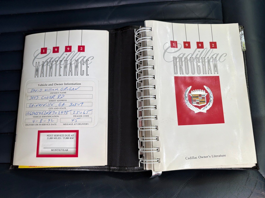 1992 Cadillac Brougham Image 36