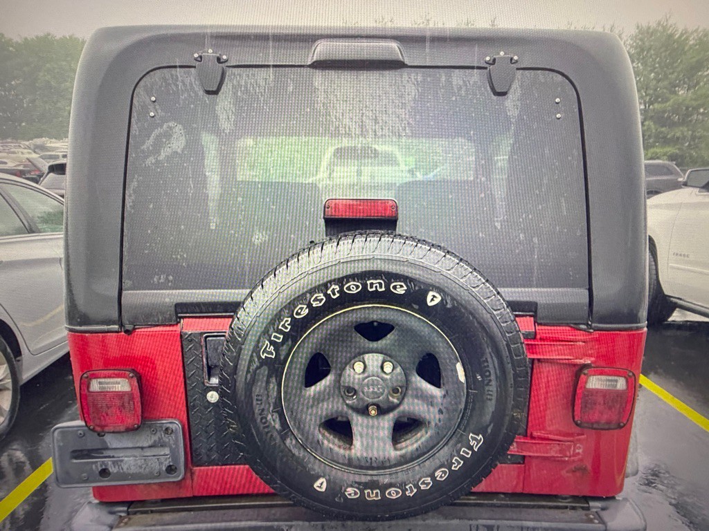 2003 Jeep Wrangler Image 9