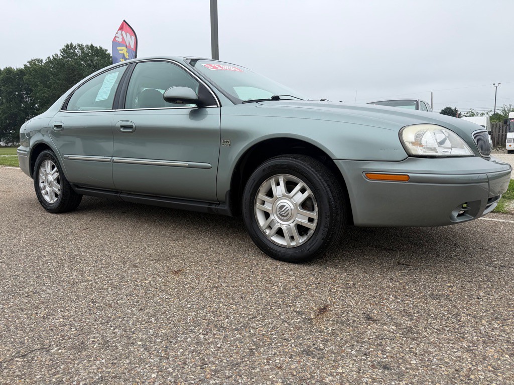 2005 Mercury Sable Image 1