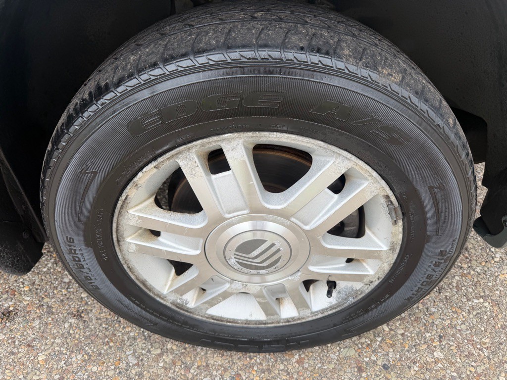 2005 Mercury Sable Image 15