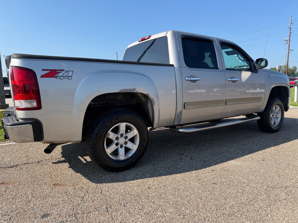 2007 GMC Sierra 1500 Image 6