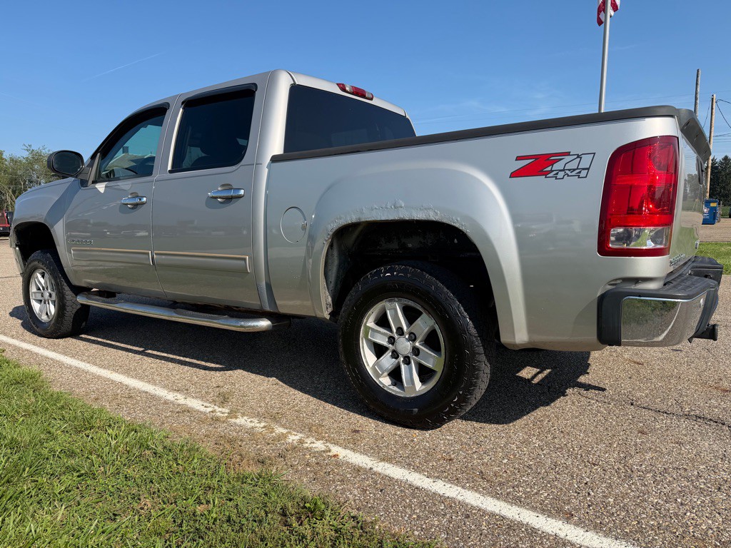 2007 GMC Sierra 1500 Image 7