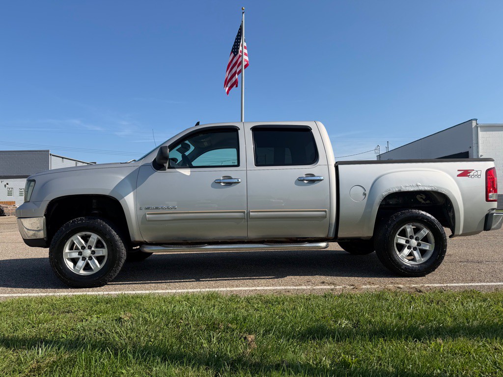 2007 GMC Sierra 1500 Image 8