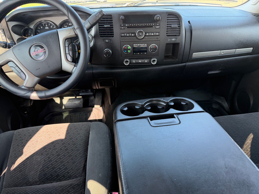 2007 GMC Sierra 1500 Image 10