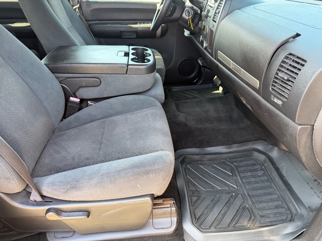 2007 GMC Sierra 1500 Image 11