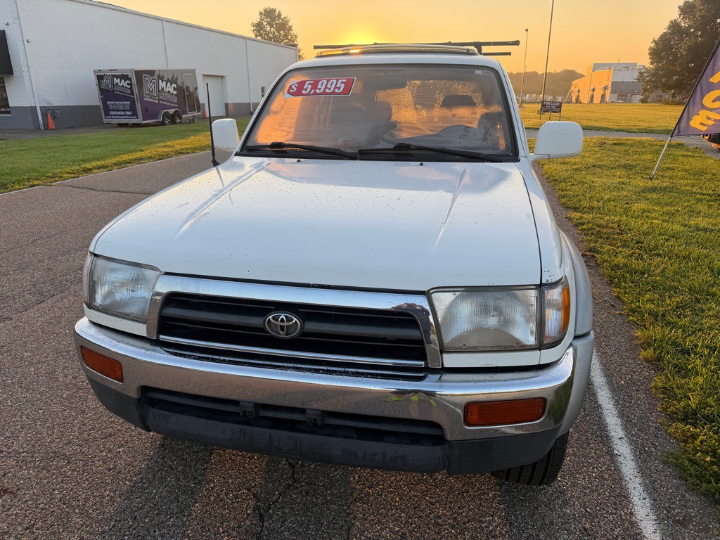 1998 Toyota 4Runner Image 4