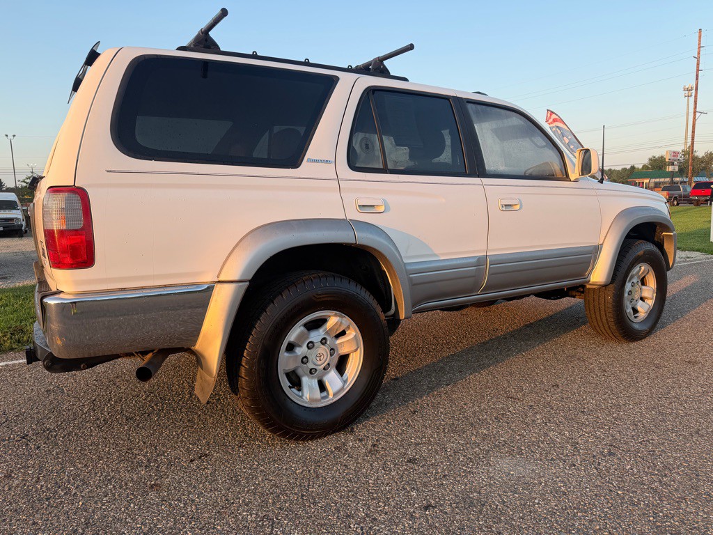 1998 Toyota 4Runner Image 6