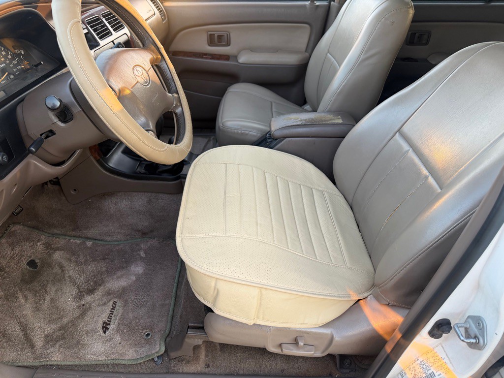 1998 Toyota 4Runner Image 9