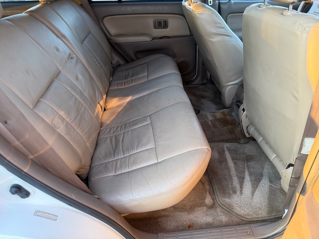 1998 Toyota 4Runner Image 13