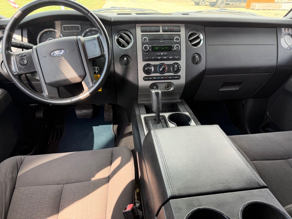 2008 Ford Expedition Image 10
