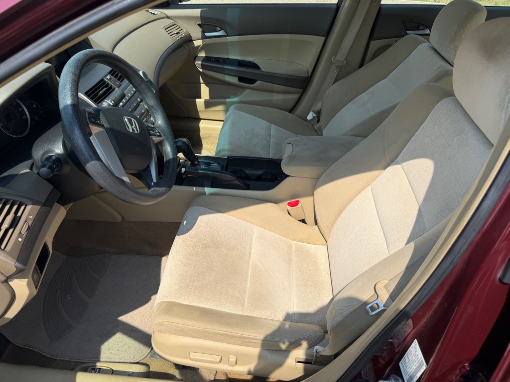 2009 Honda Accord Image 9