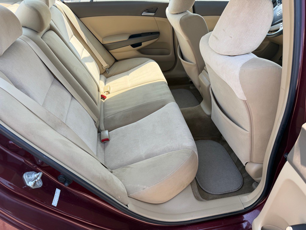 2009 Honda Accord Image 13