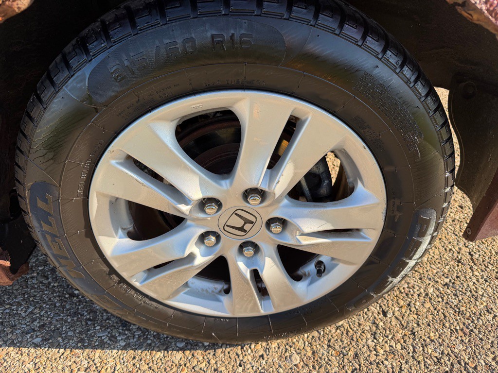2009 Honda Accord Image 17