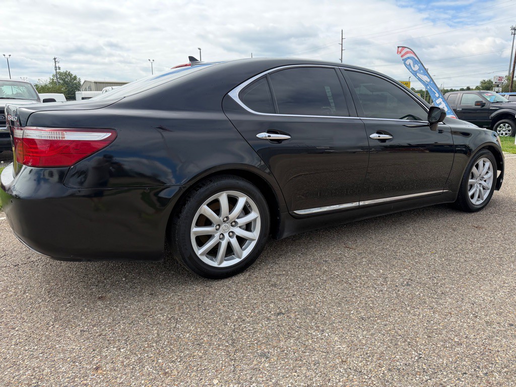 2007 Lexus LS 460 Image 6