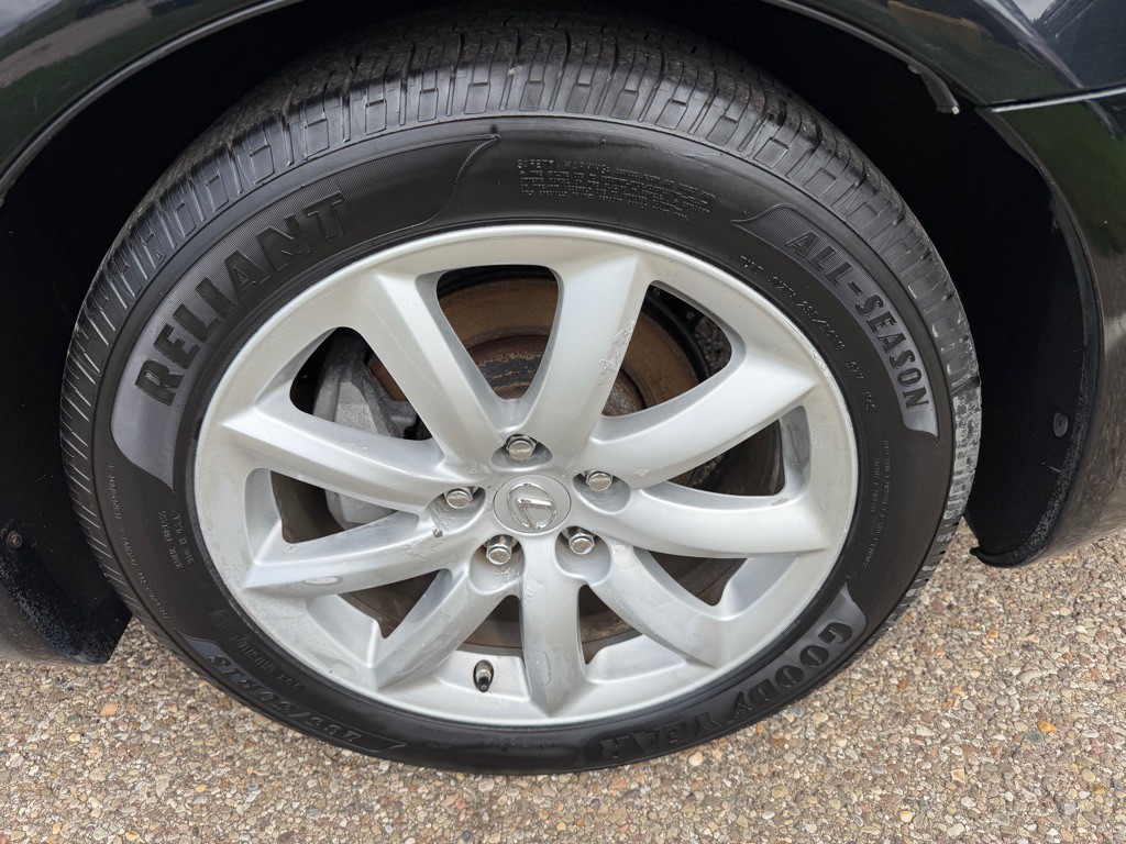 2007 Lexus LS 460 Image 17