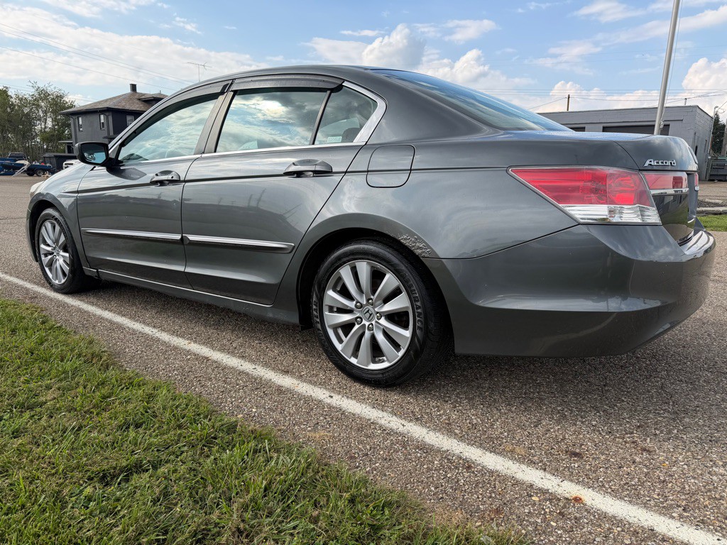 2012 Honda Accord Image 7