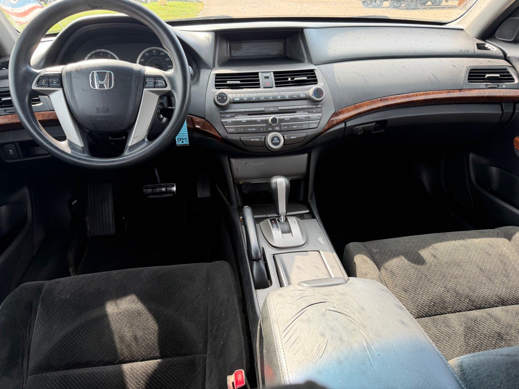 2012 Honda Accord Image 10