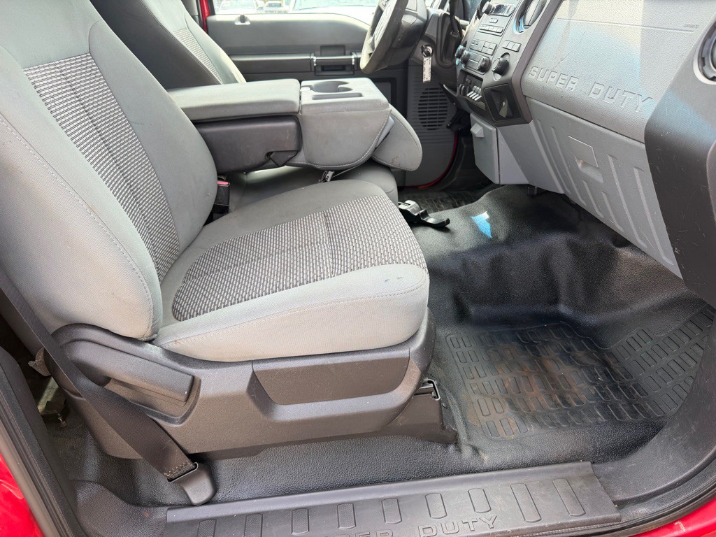 2012 Ford F-250 Image 11