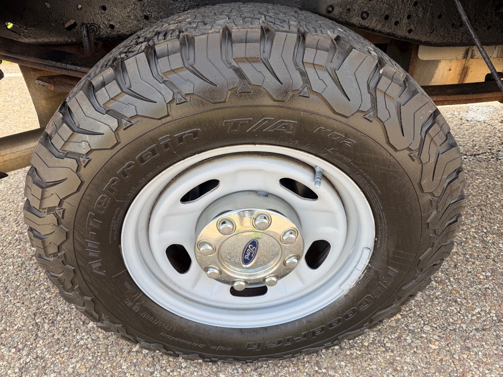 2012 Ford F-250 Image 16