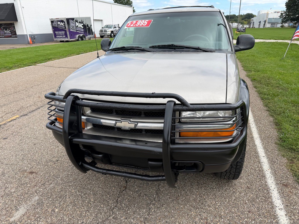 1998 Chevrolet Blazer Image 4