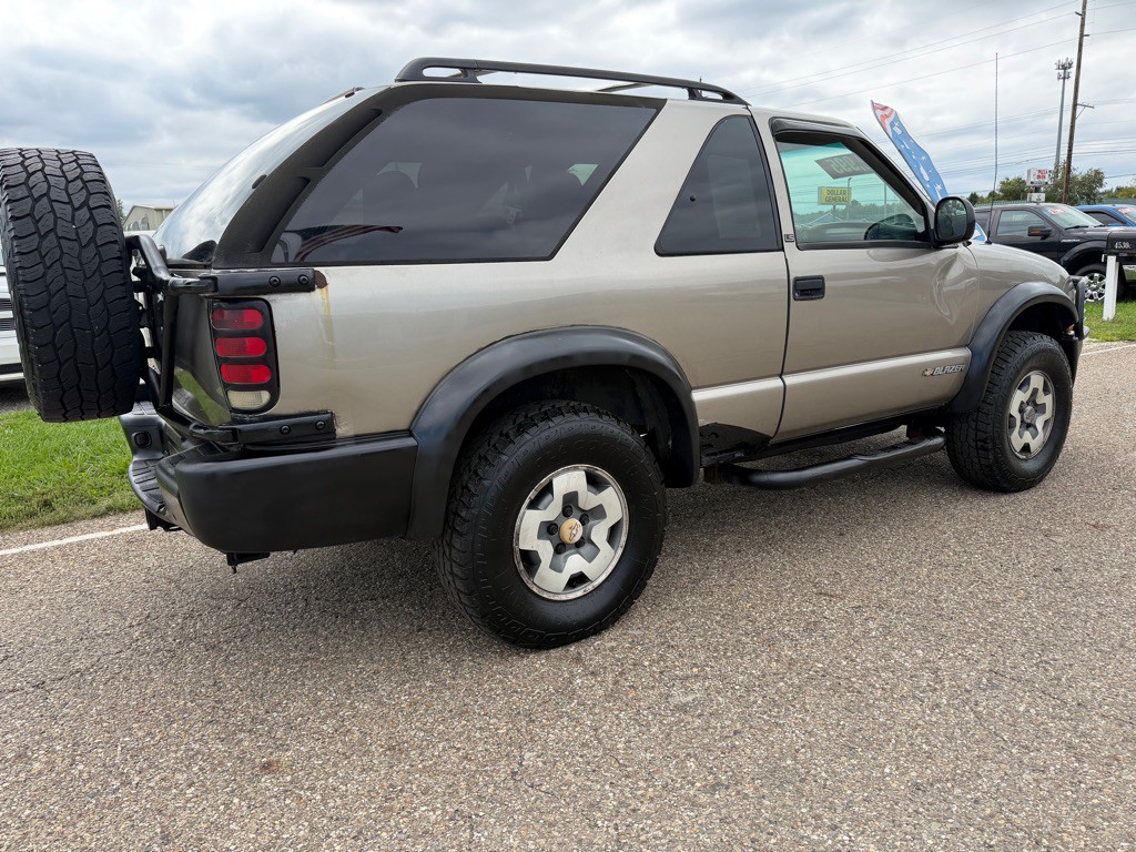 1998 Chevrolet Blazer Image 6