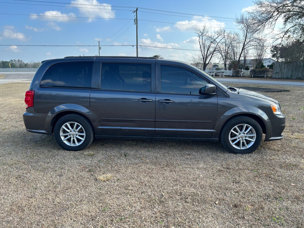 2016 Dodge Grand Caravan Image 3