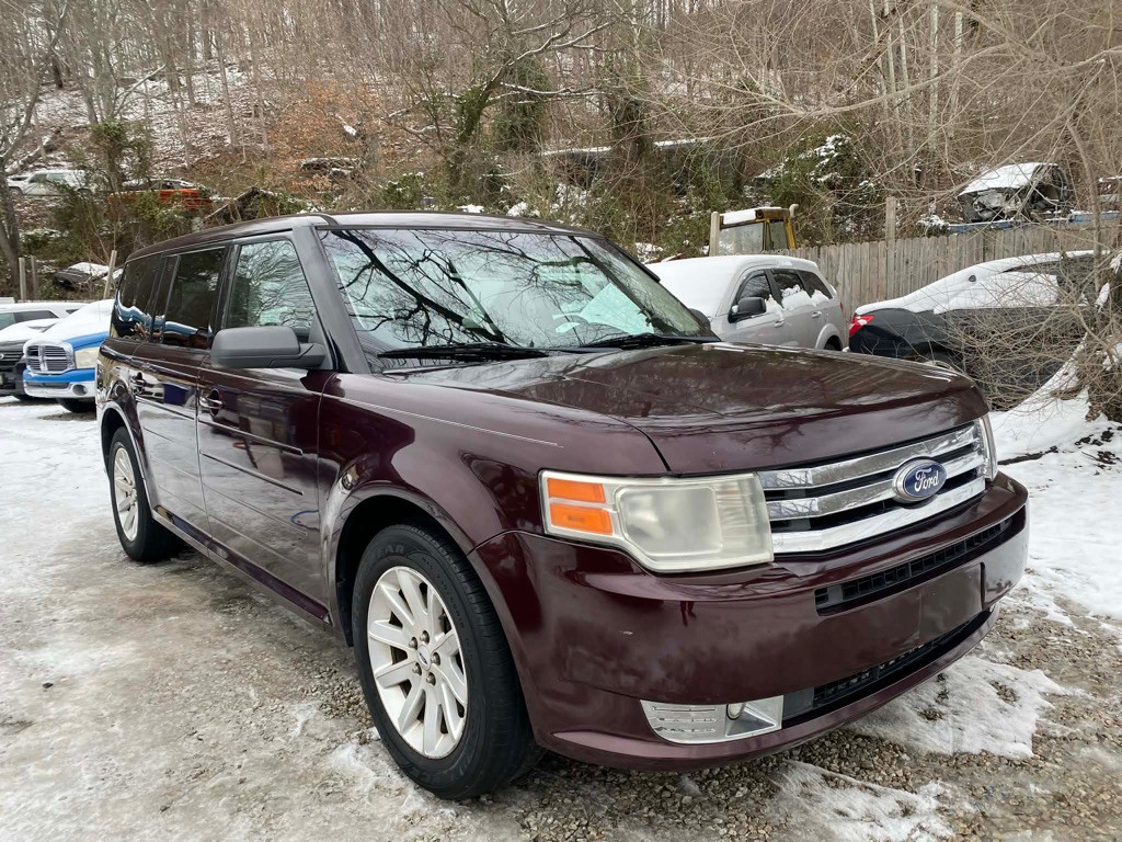 2011 Ford Flex Image 2