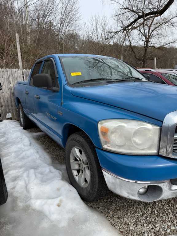 2007 Dodge Ram 1500 Image 2