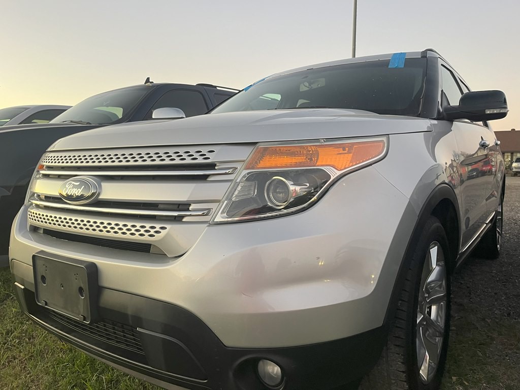 2015 Ford Explorer Image 4